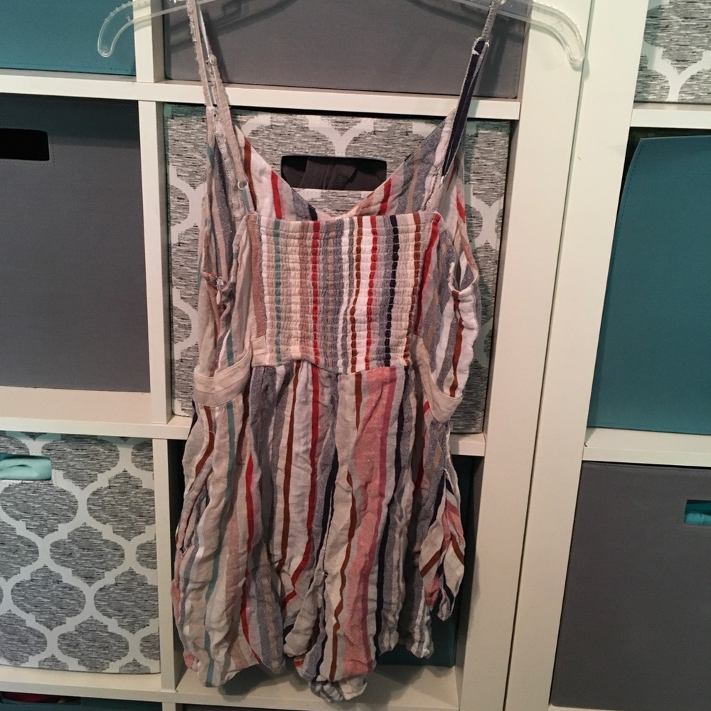 Romper - Picture 2 of 3
